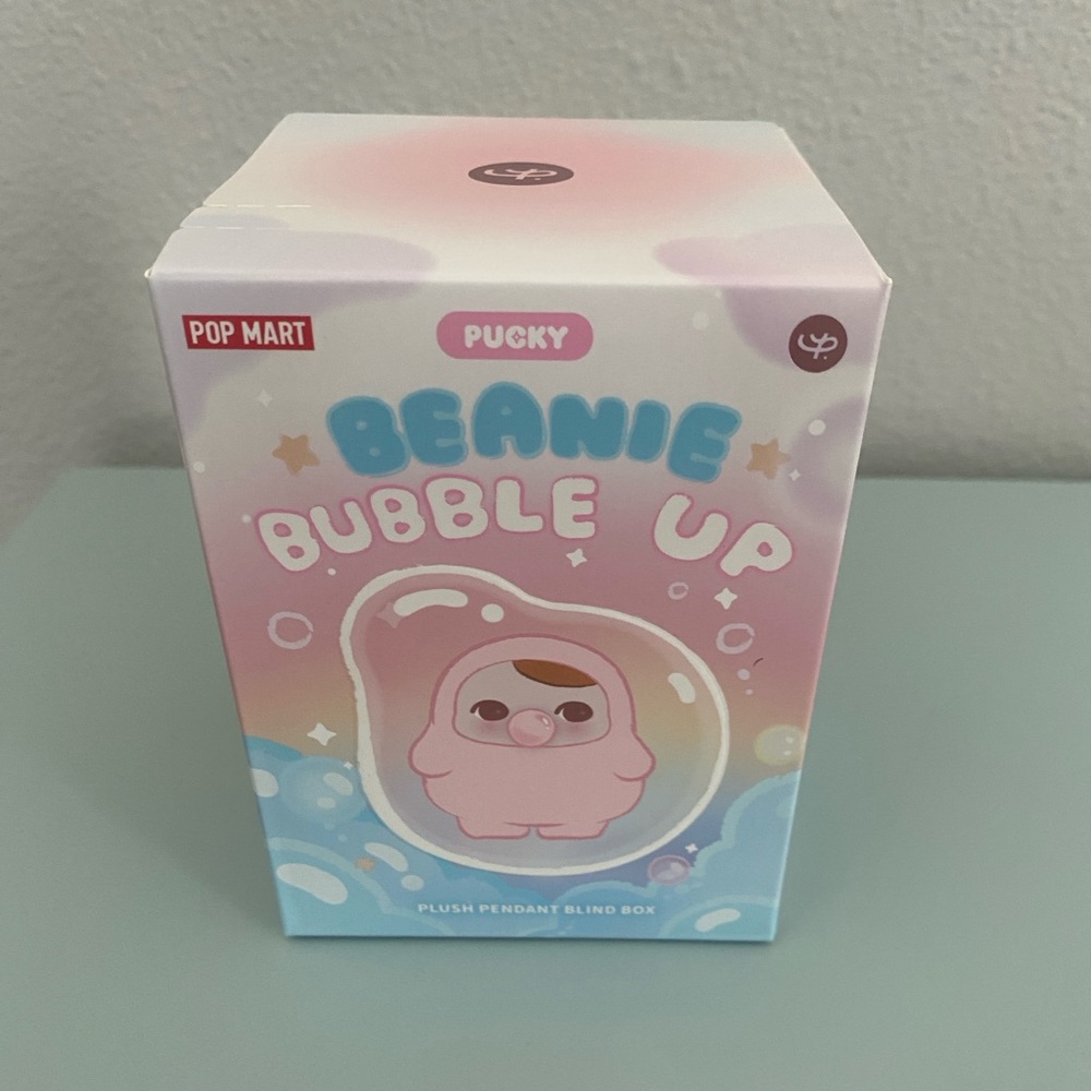Pucky beanie bubble up smug bubble (blue) pop mart